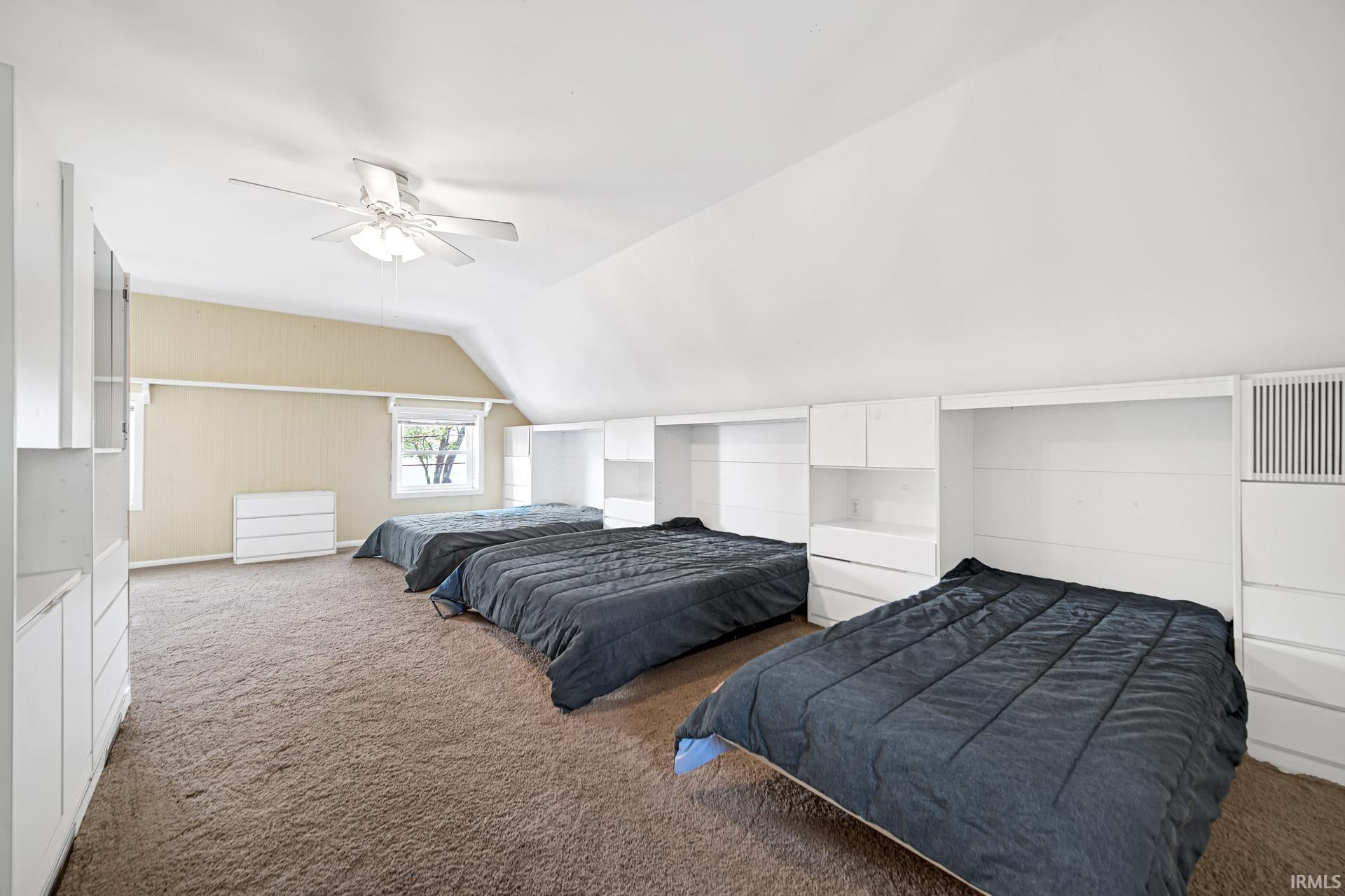 2822 Barrett