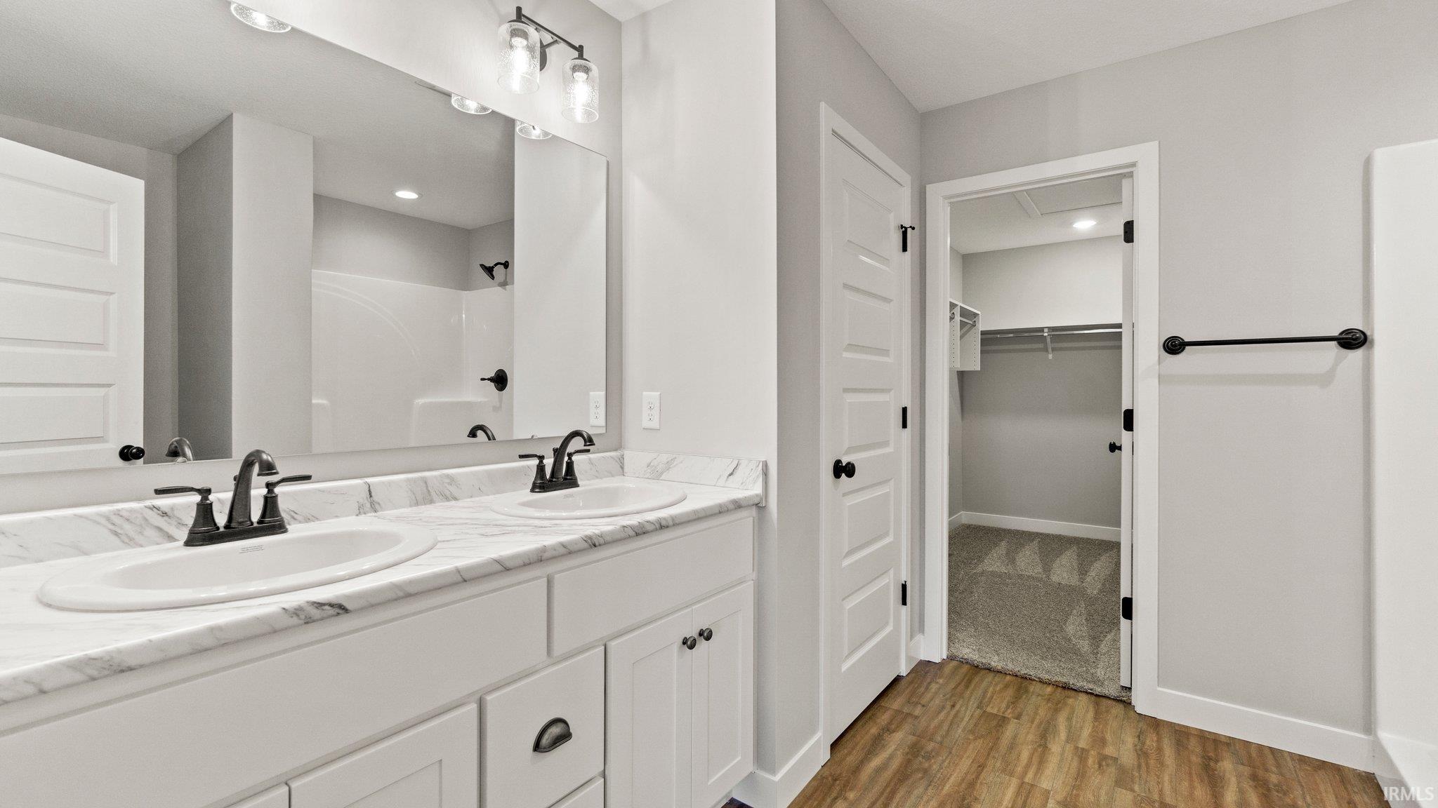 1293 Arthur Heights