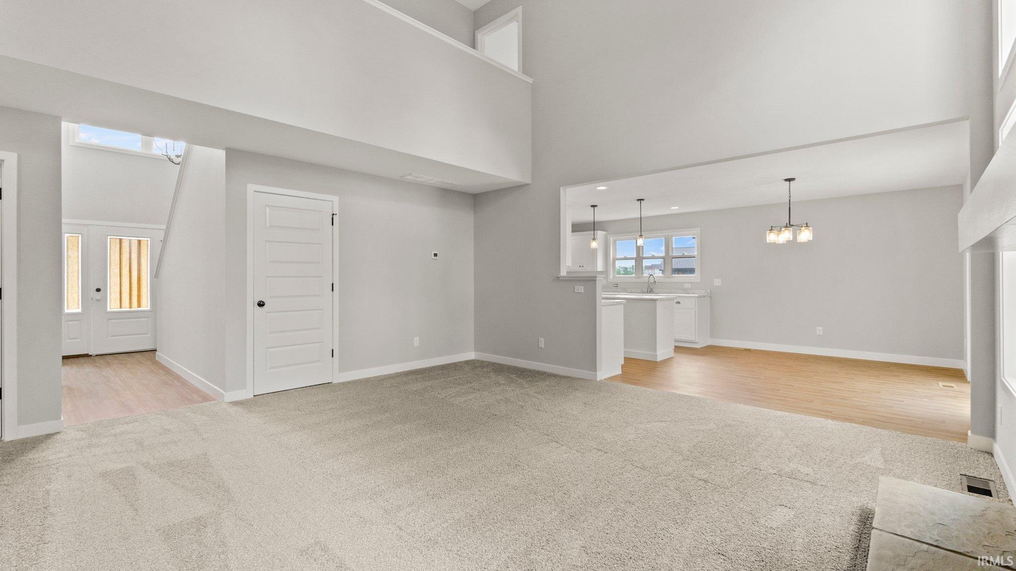 1293 Arthur Heights