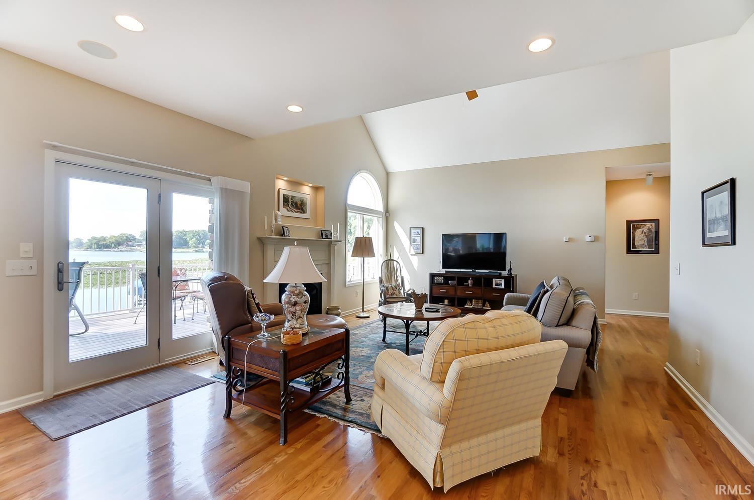 140 Lane 270a Hamilton Lake