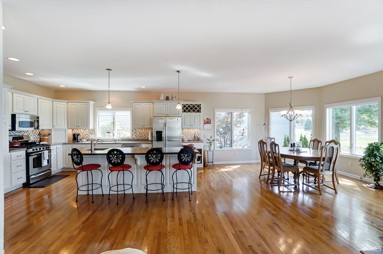 140 Lane 270a Hamilton Lake