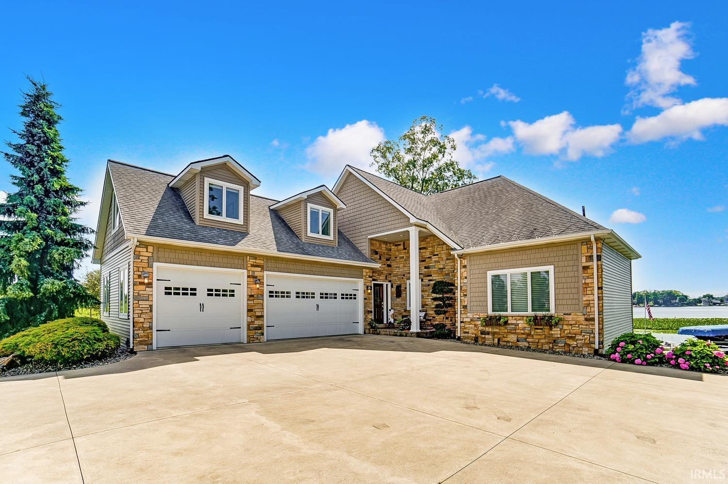 140 Lane 270a Hamilton Lake