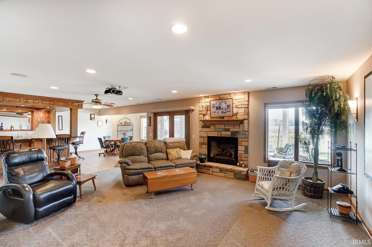 140 Lane 270a Hamilton Lake