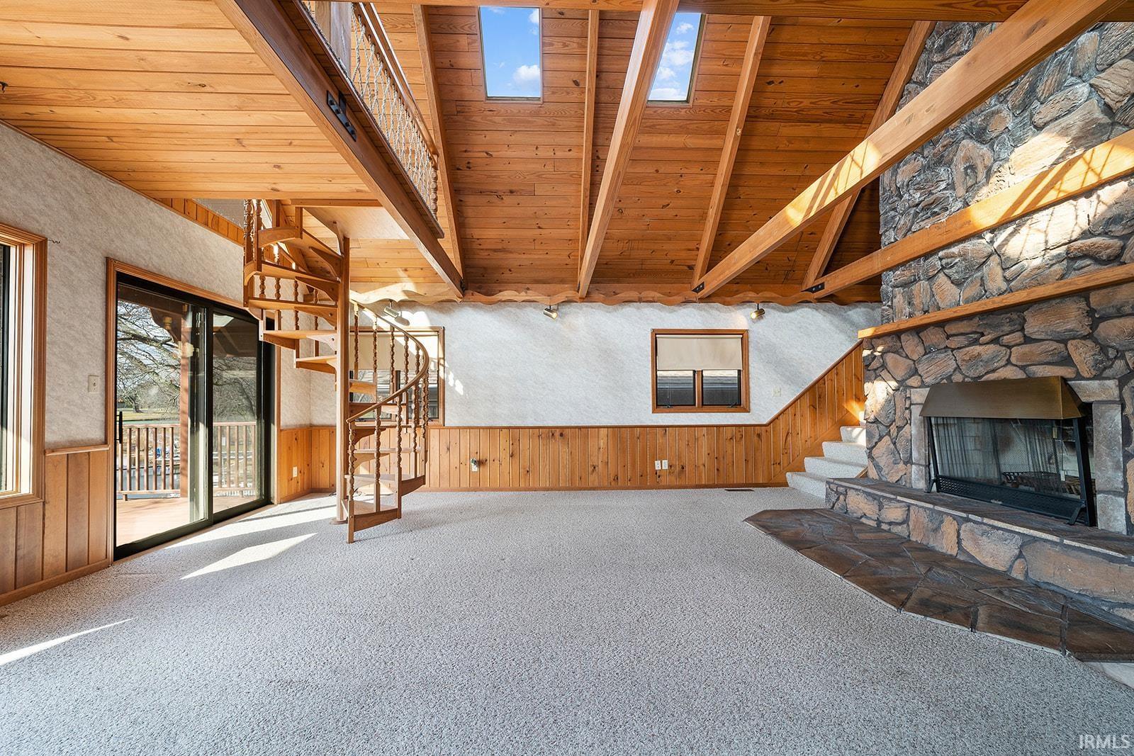 10147 Pretty Lake