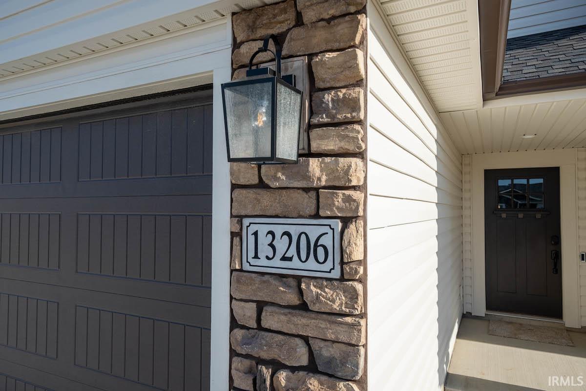 13206 Fringe Tree