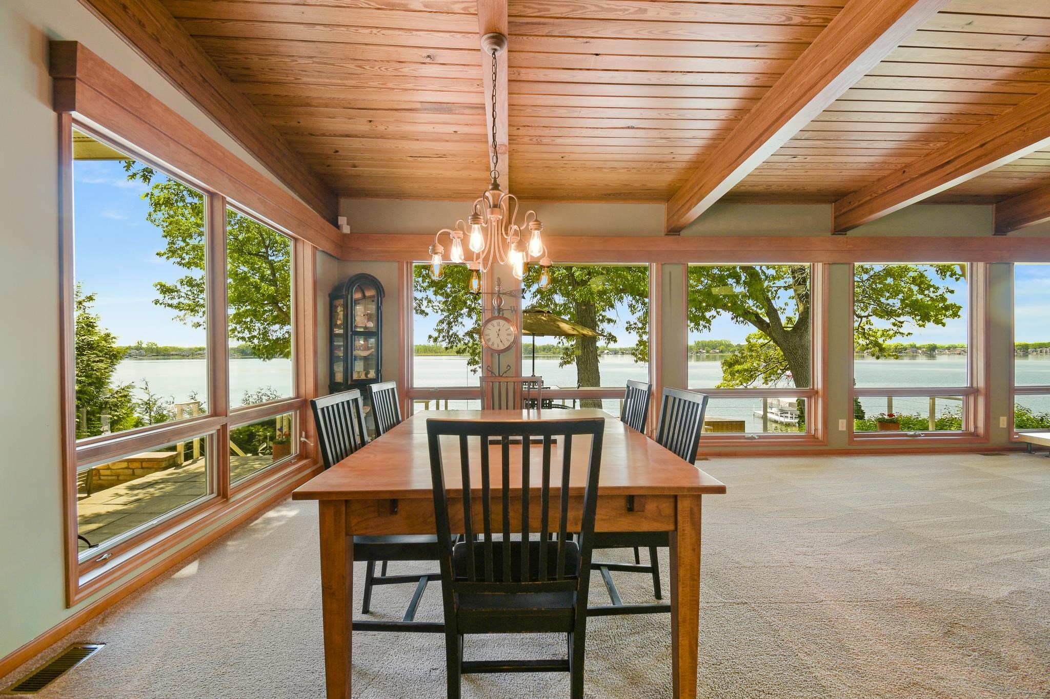 1117 Northshore