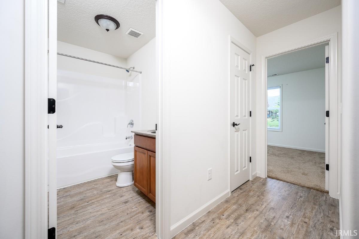 2214 Blue Spring