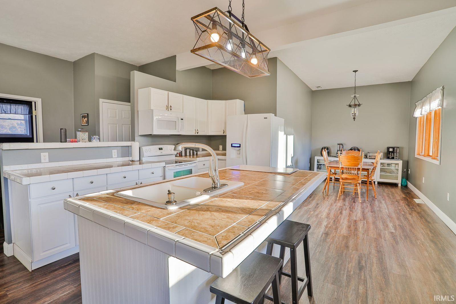 3459 Nancy Dr.