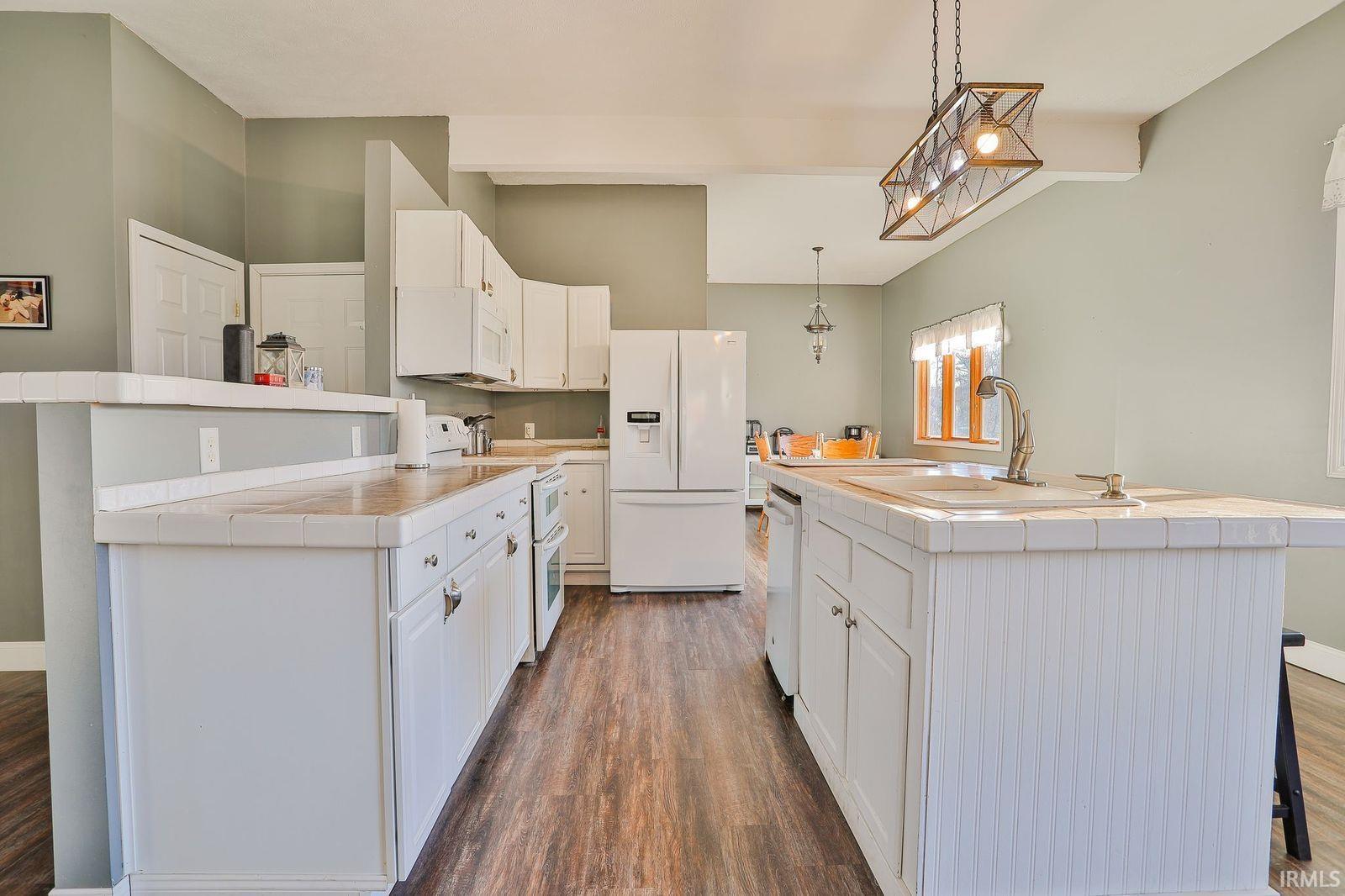3459 Nancy Dr.