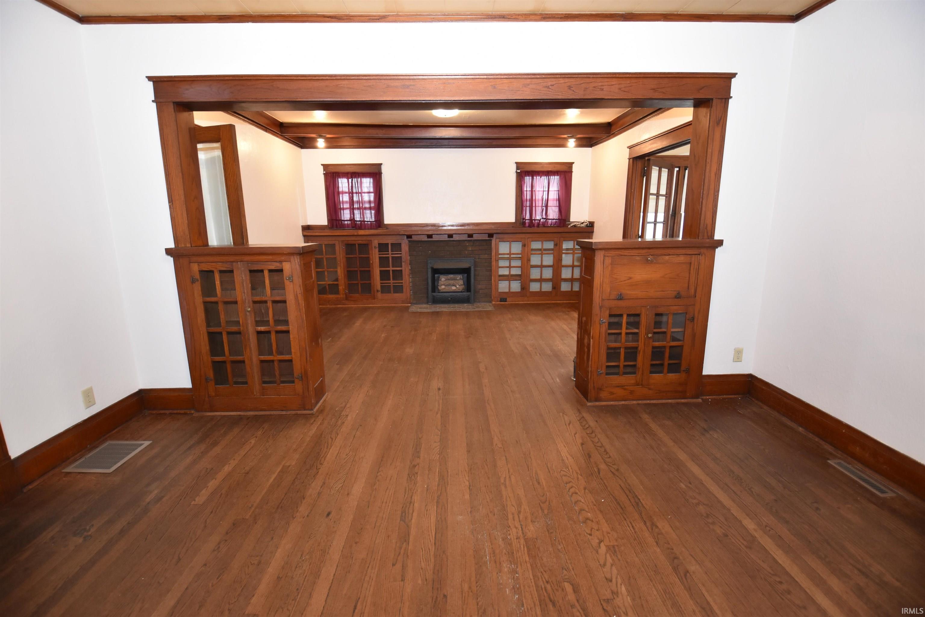 2605 Mishawaka