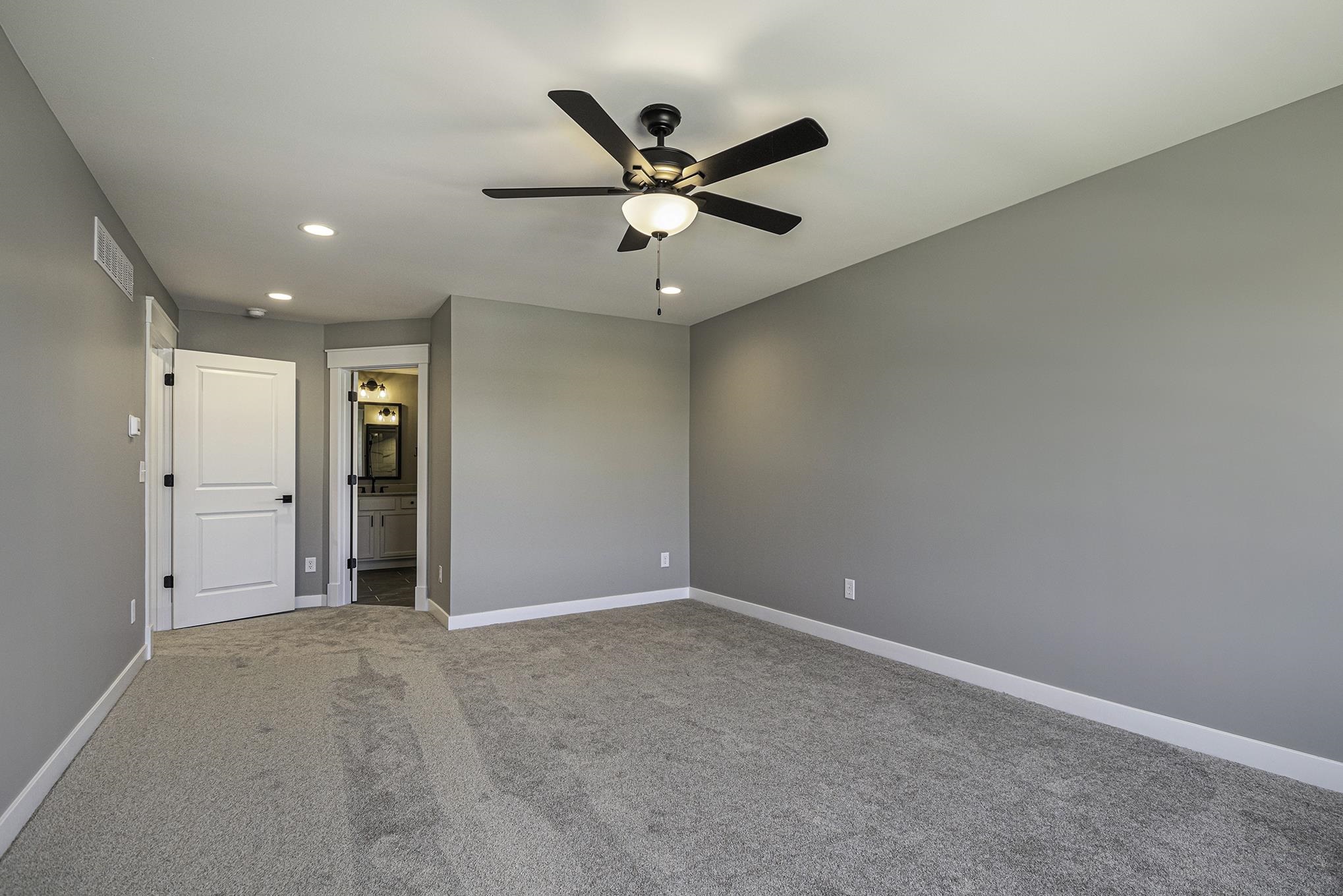 1401 Angelfield