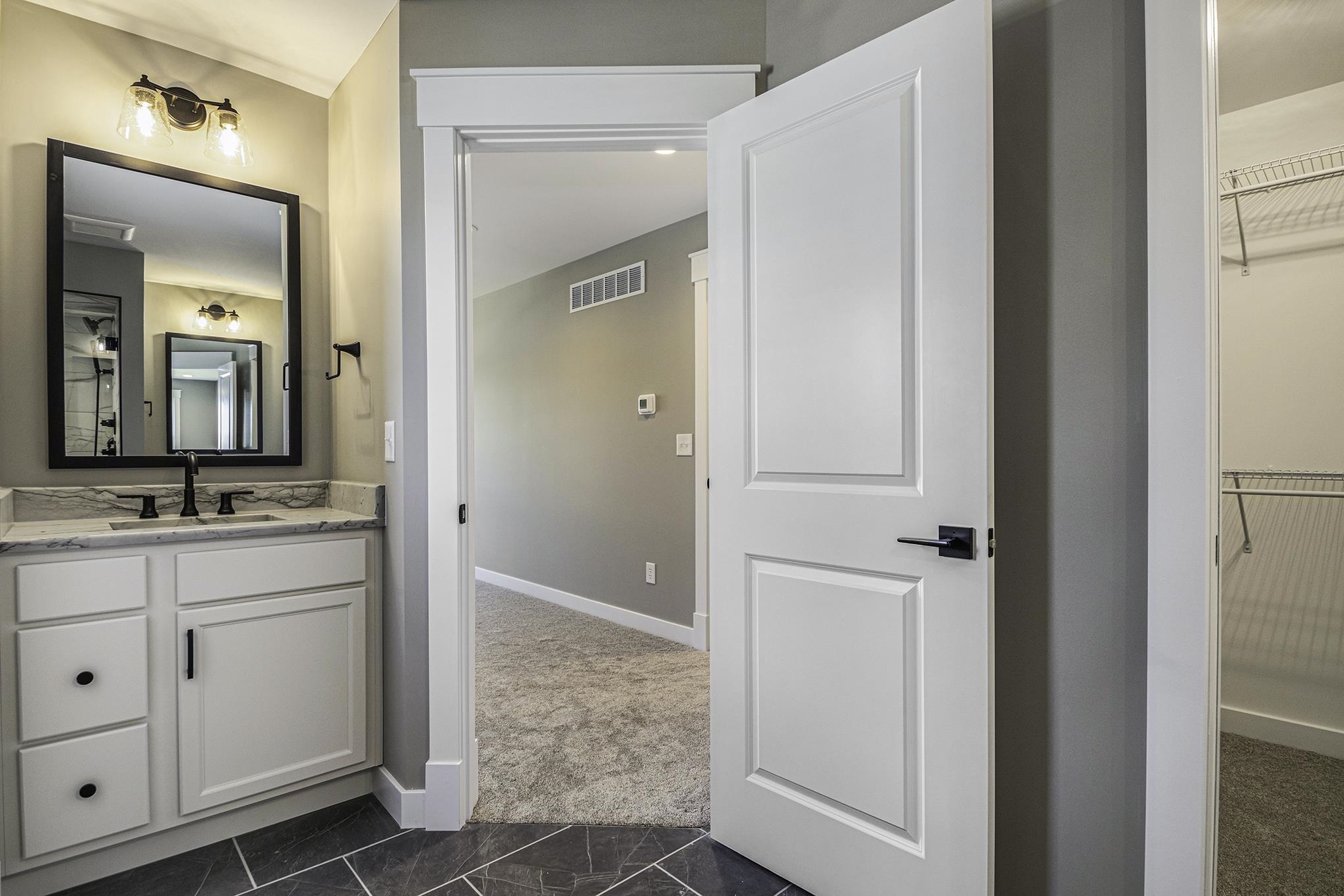 1401 Angelfield