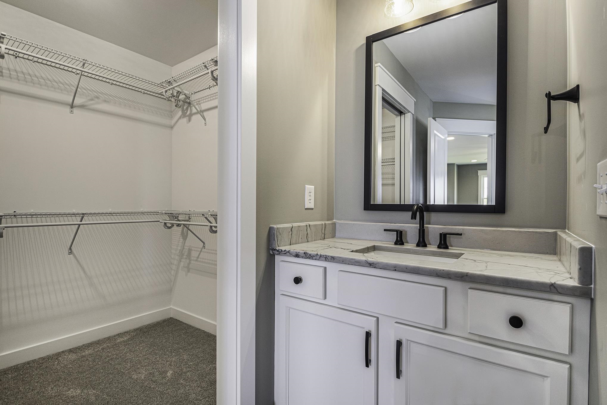 1401 Angelfield