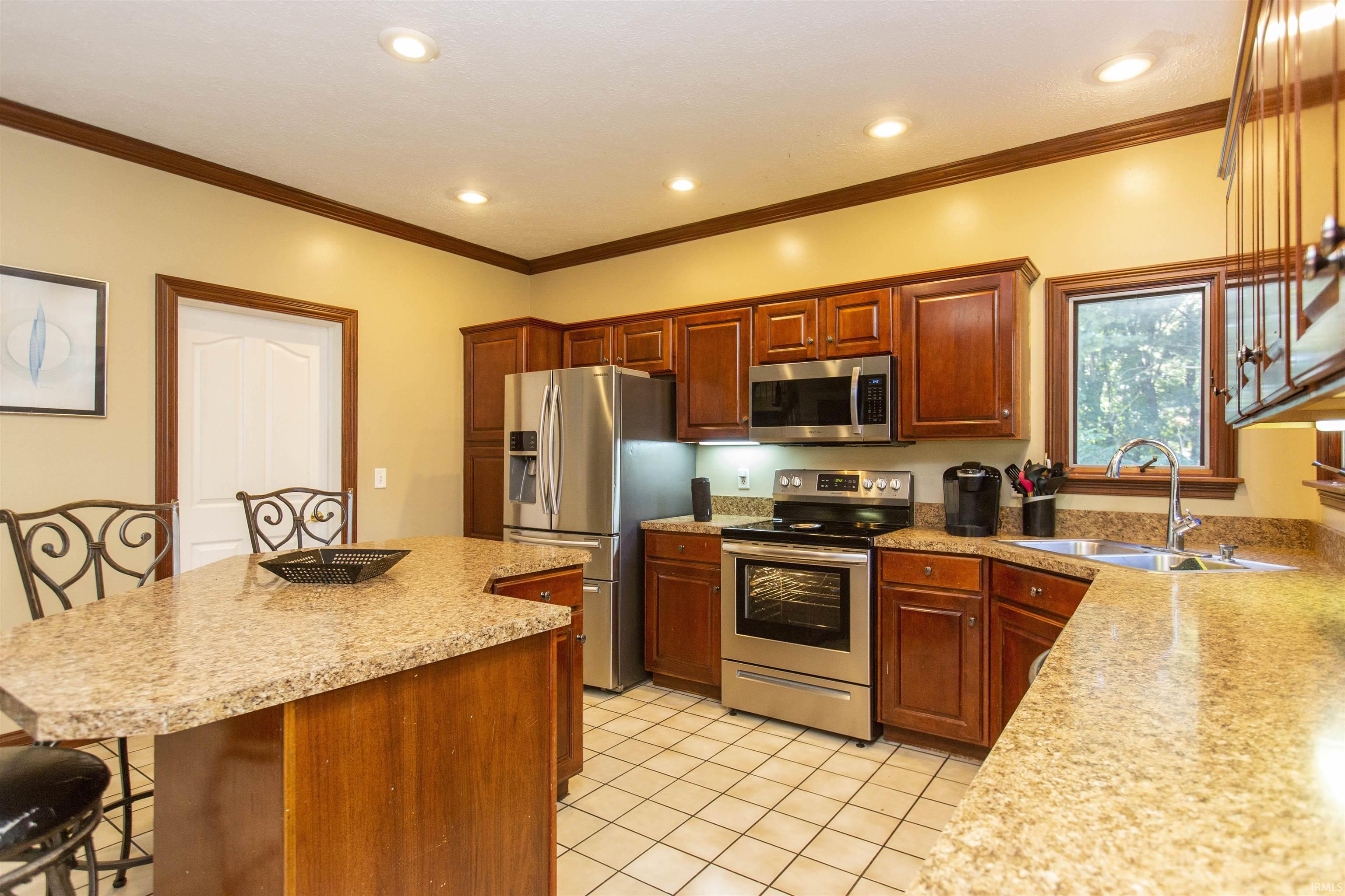 57205 Pine View