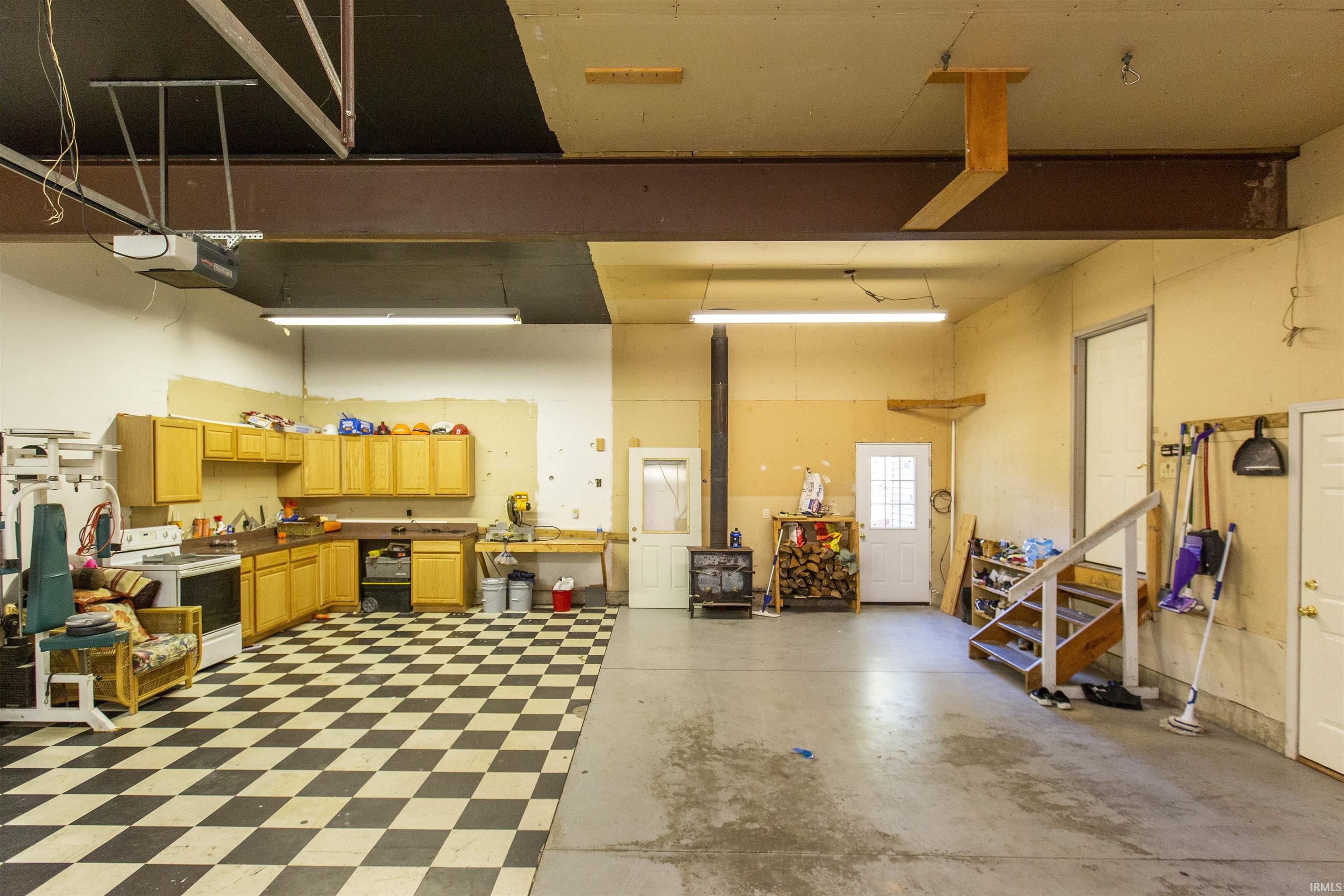 57205 Pine View
