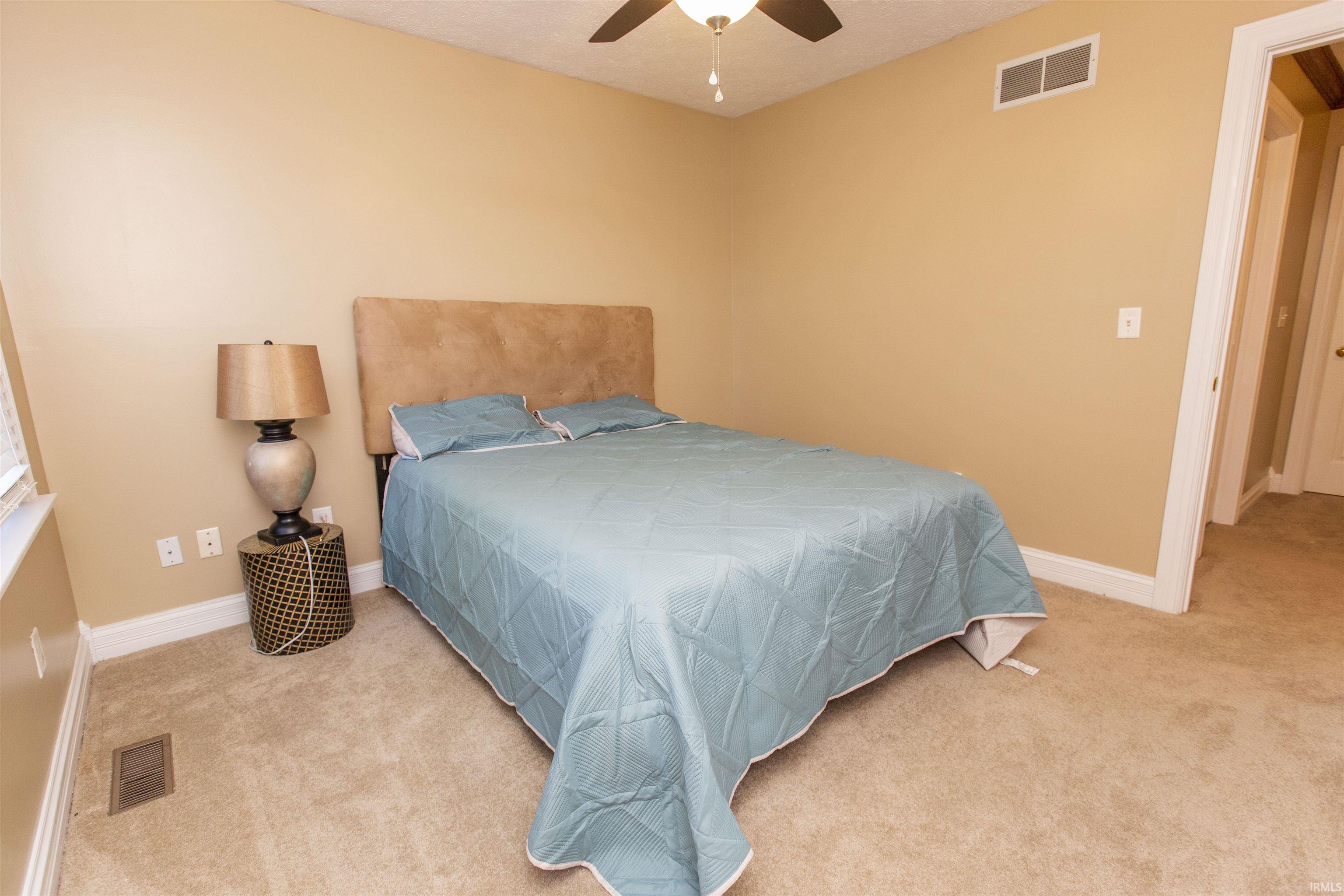 57205 Pine View