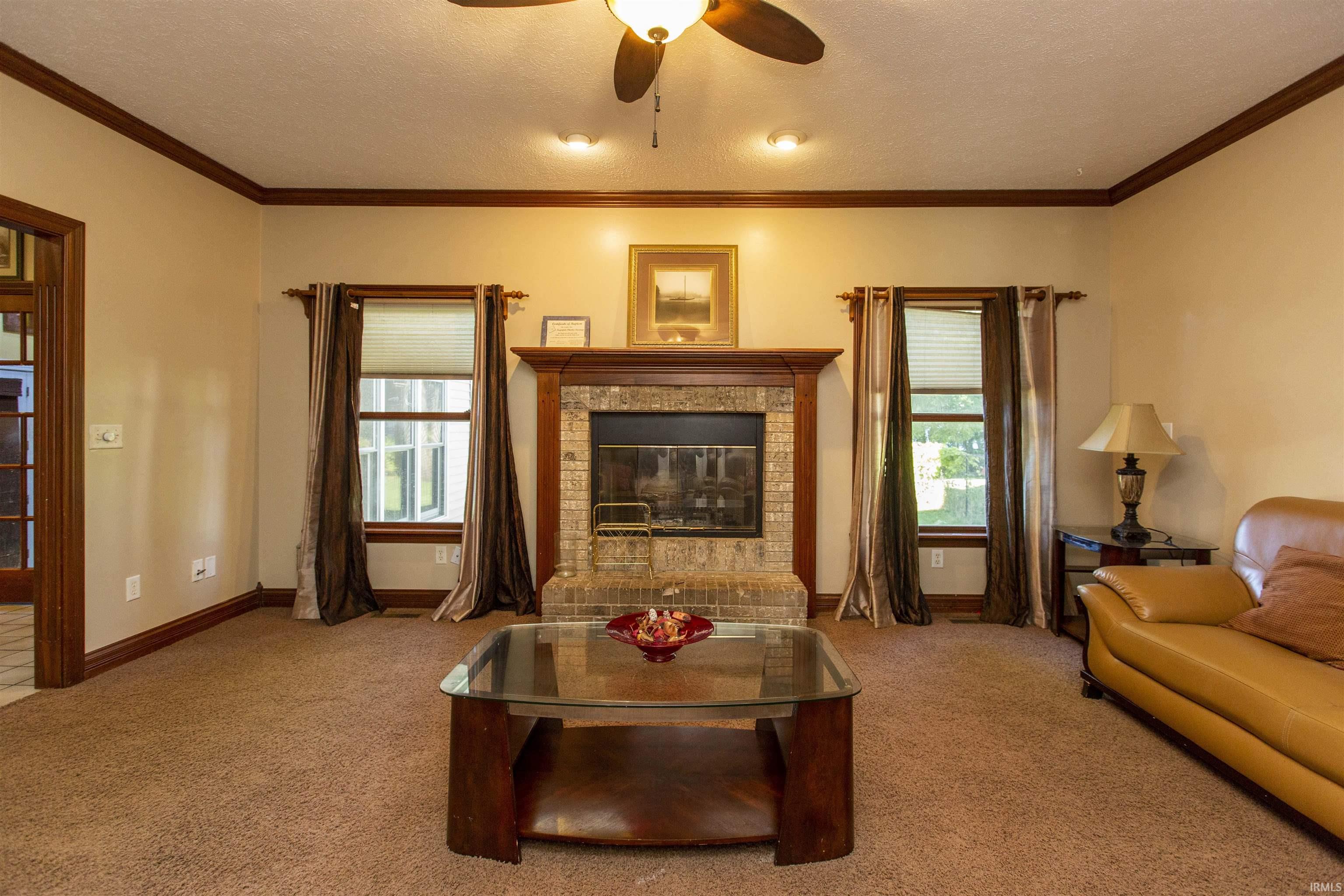 57205 Pine View