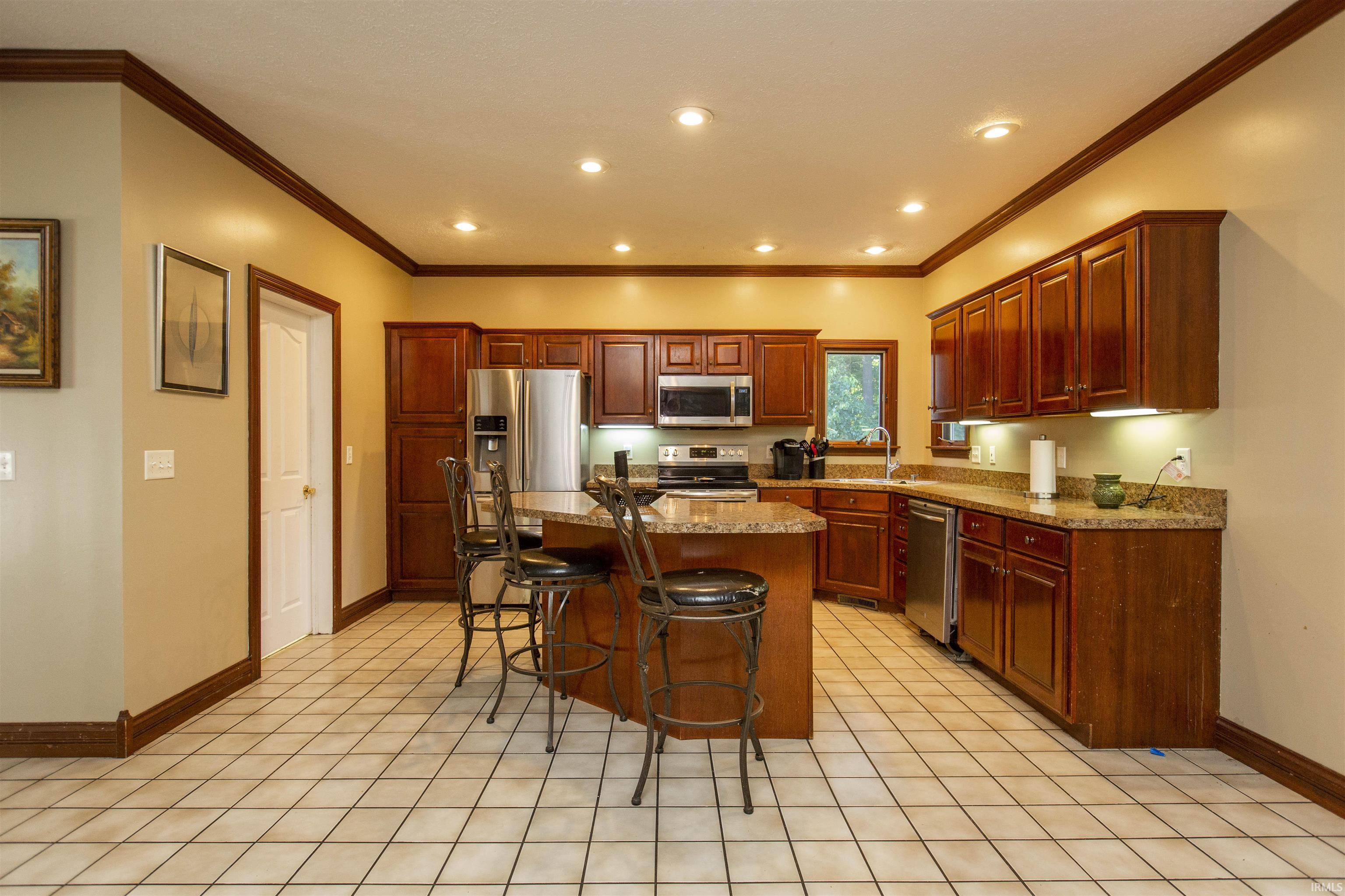 57205 Pine View