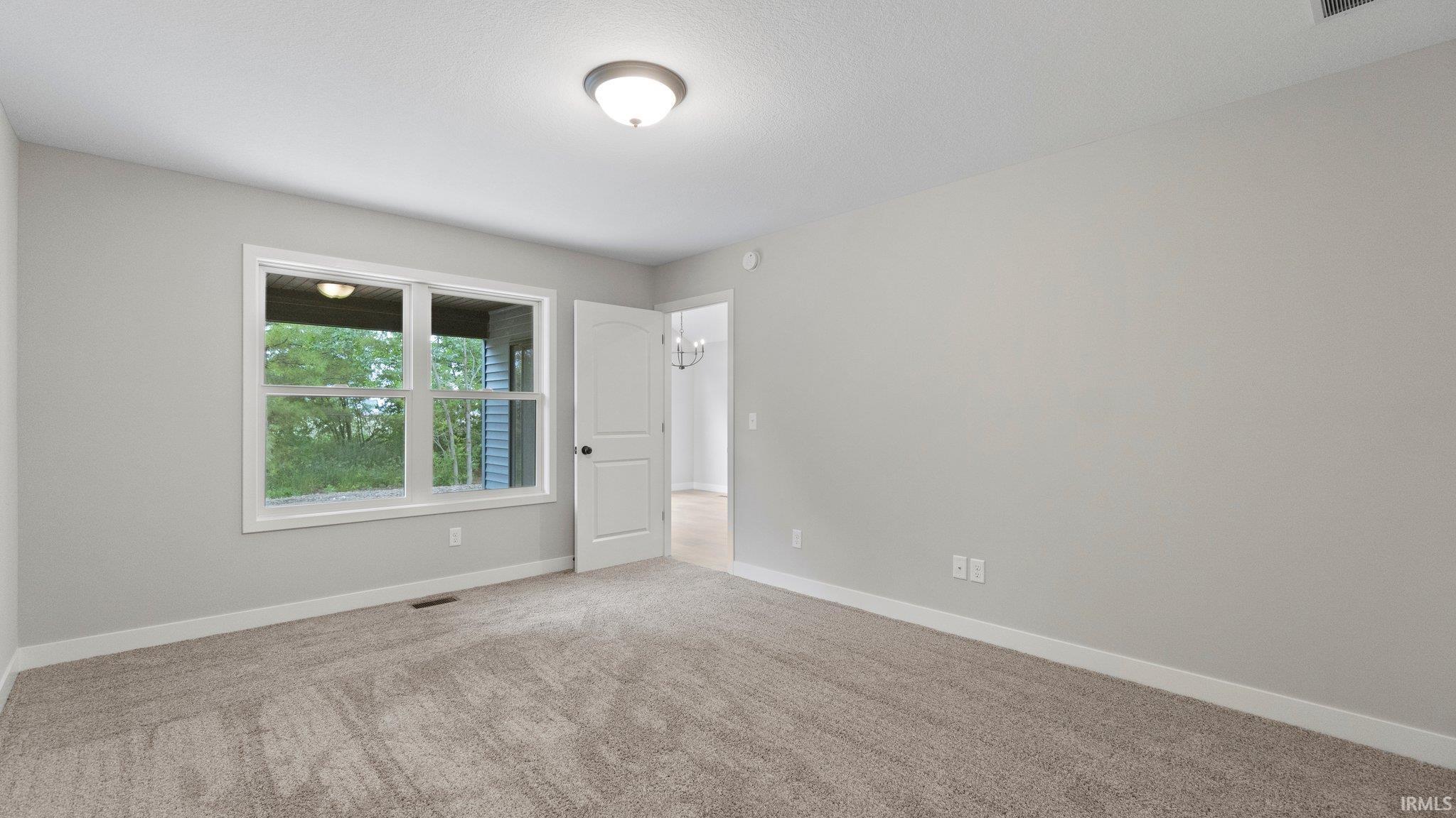 1195 Arthur Heights