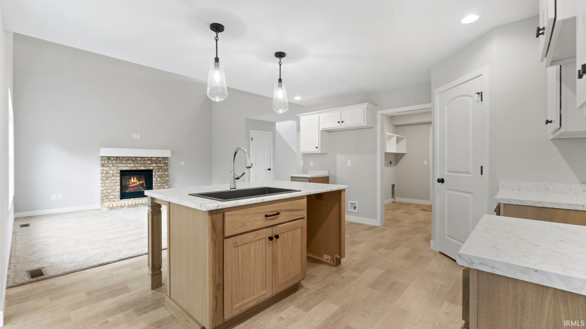 1195 Arthur Heights
