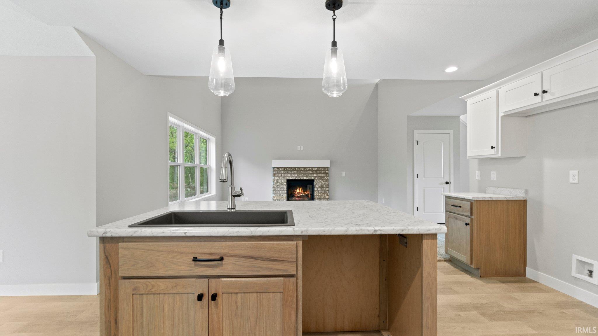 1195 Arthur Heights