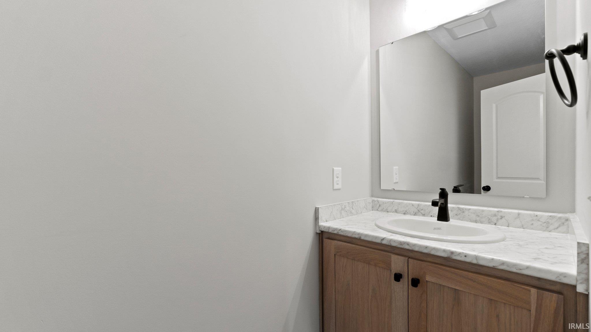 1195 Arthur Heights