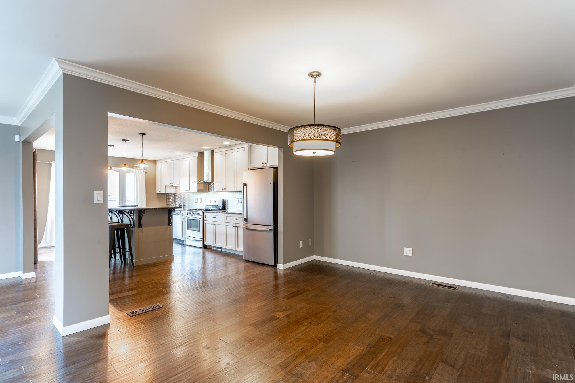 3501 Spy Run Hill