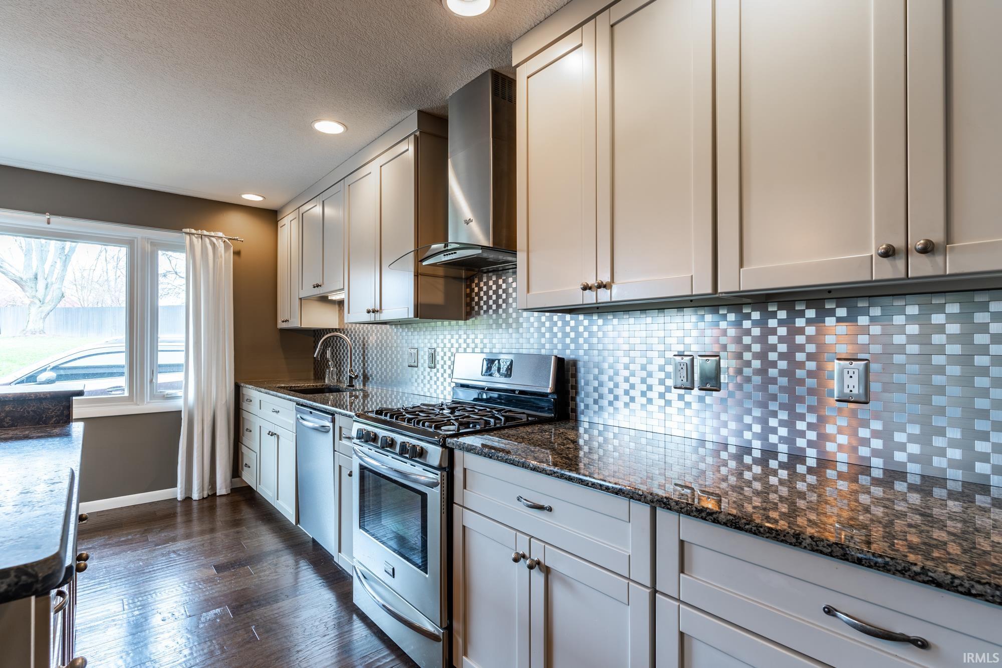 3501 Spy Run Hill