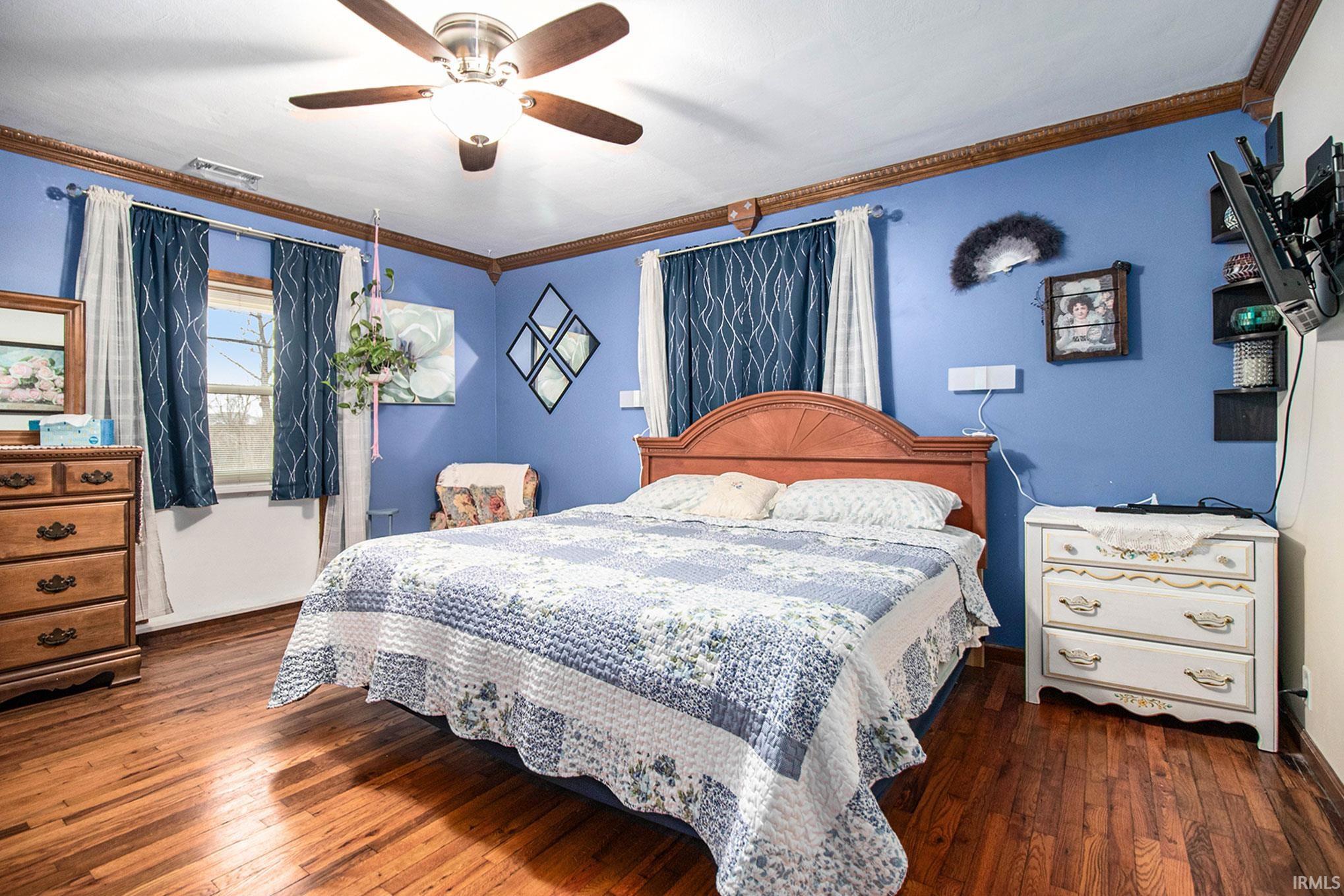 905 White Oak