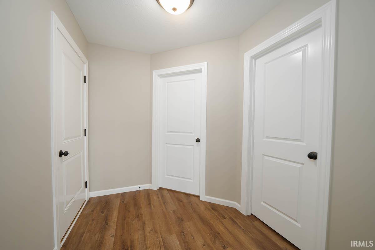 2112 Custer