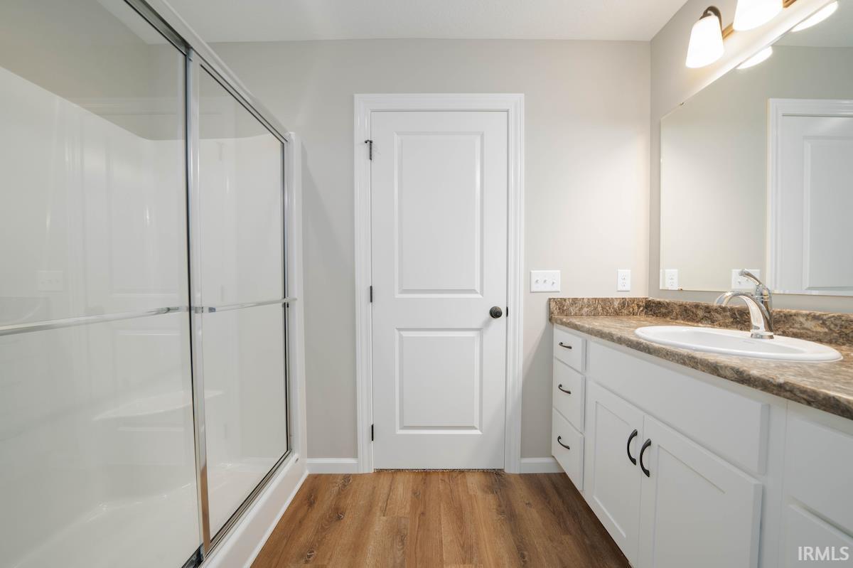2112 Custer