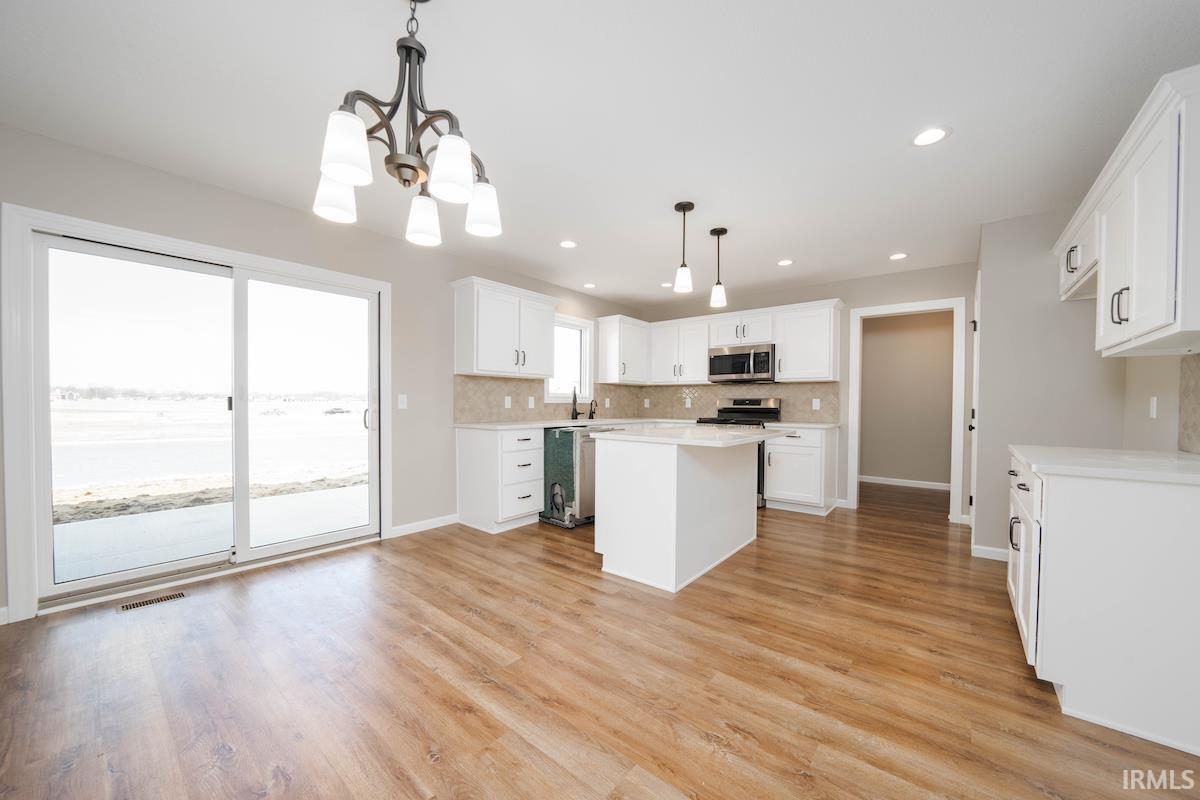 2112 Custer