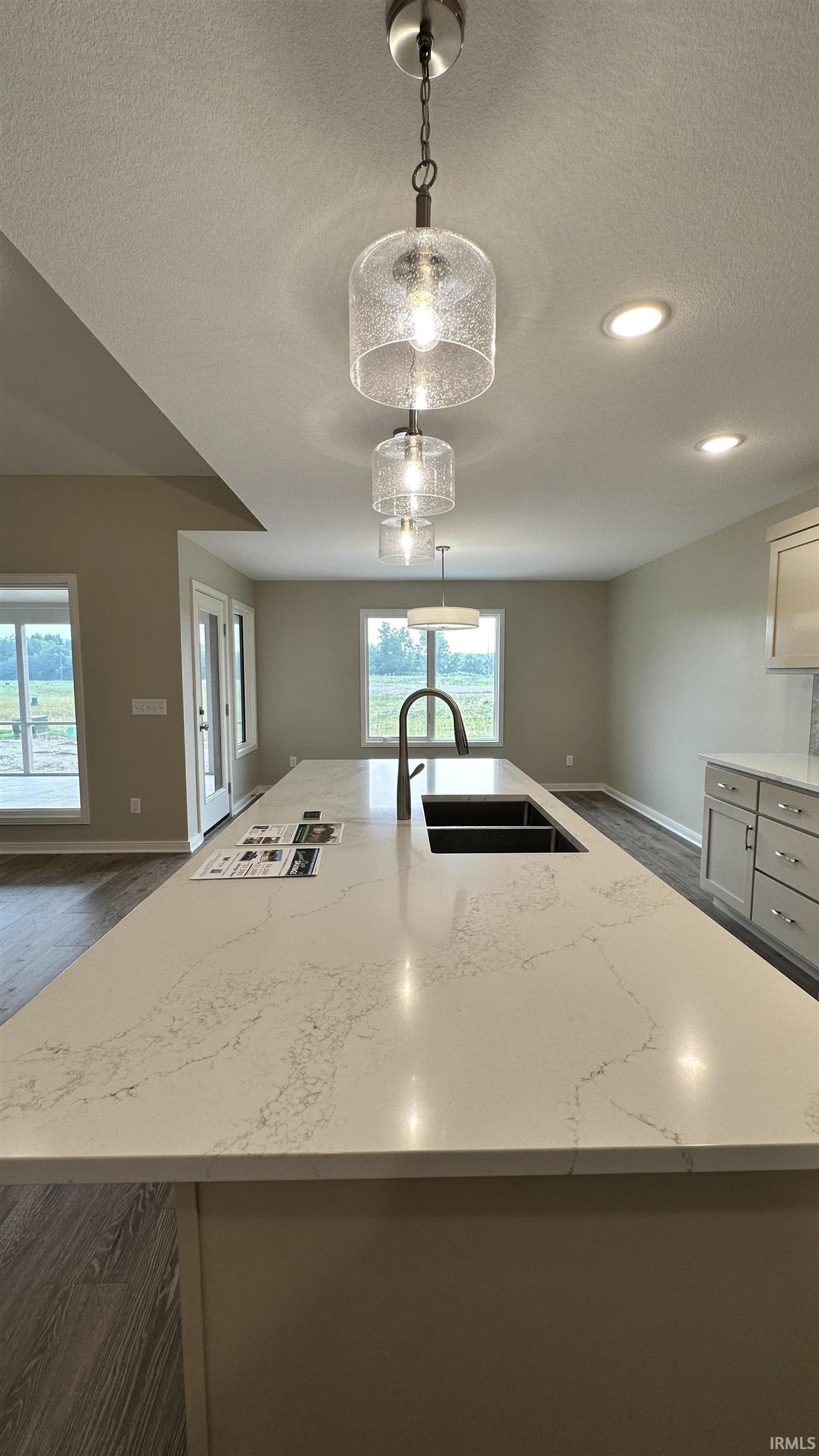 17672 Lakota, Apt 7 Ridley Par