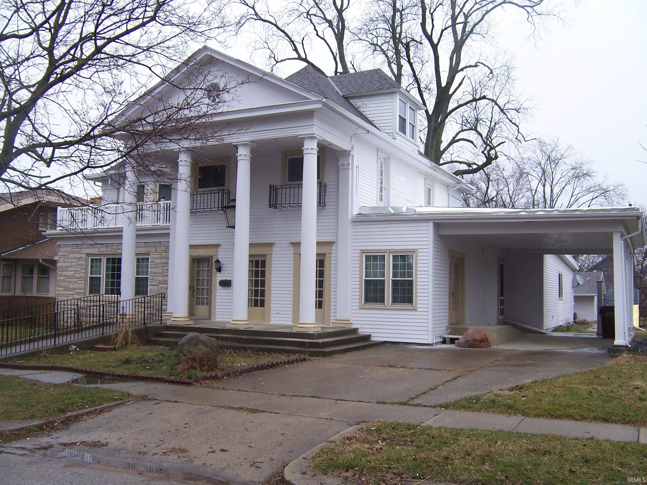 705 Main