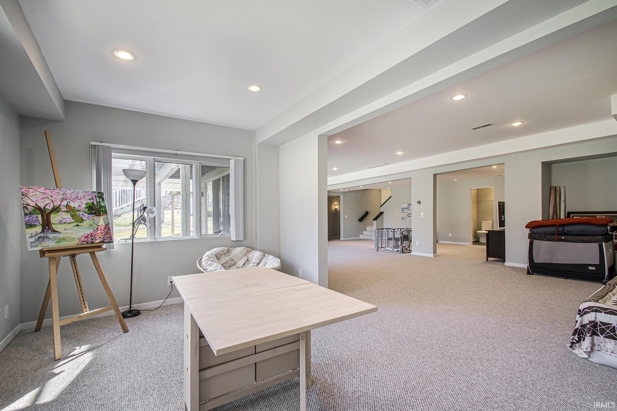 50890 Hawthorne Meadow
