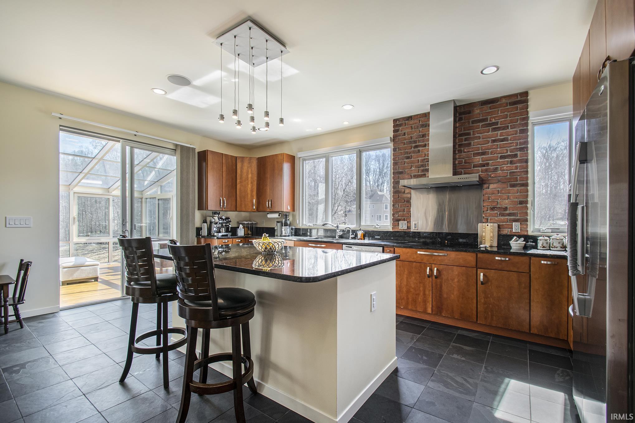 50890 Hawthorne Meadow