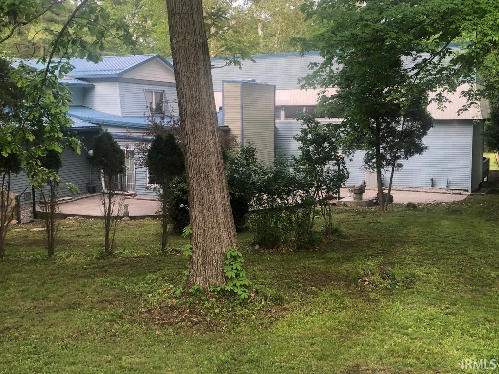 1112 Richard Road