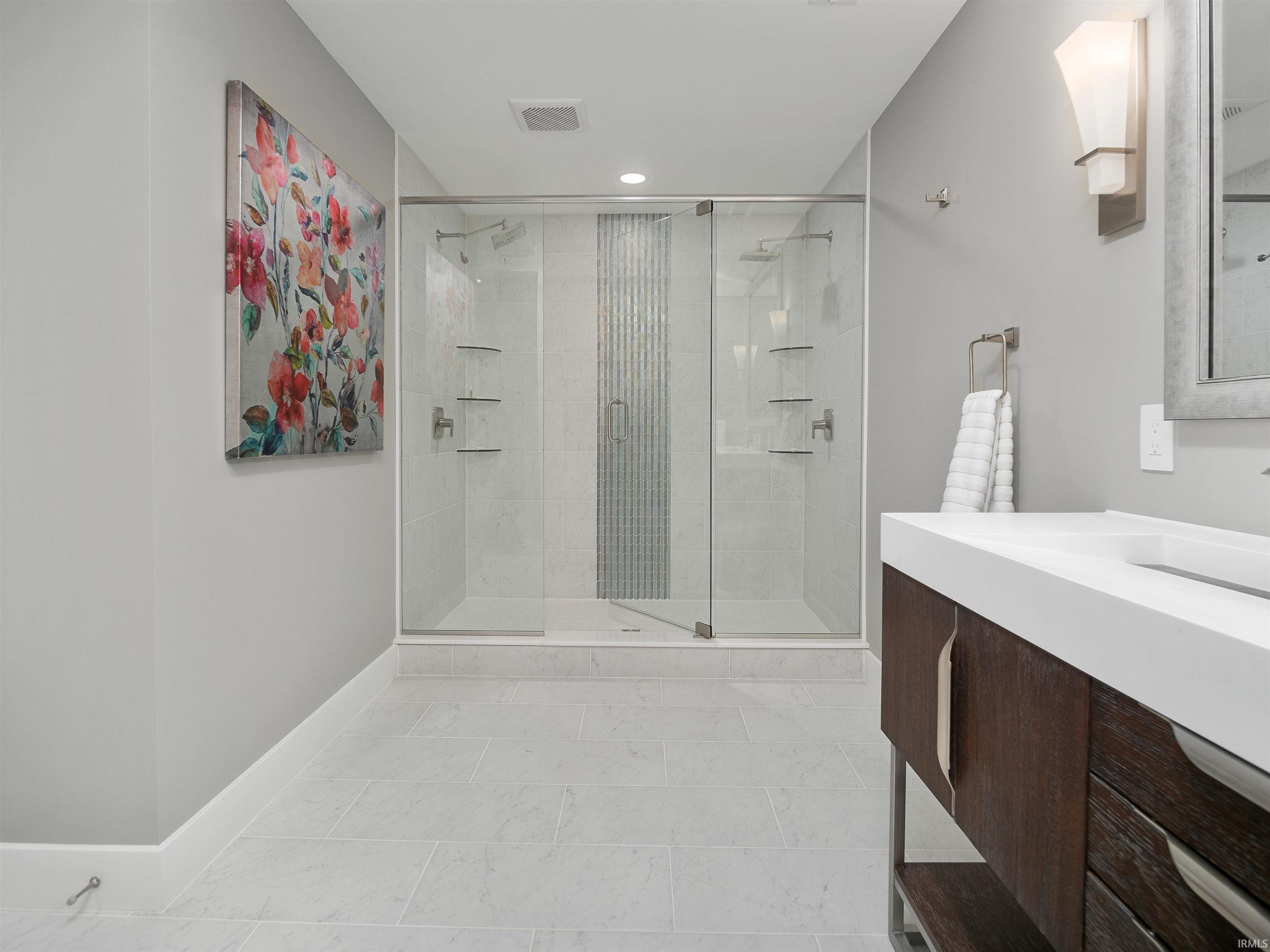 520 Lavina, Apt 201