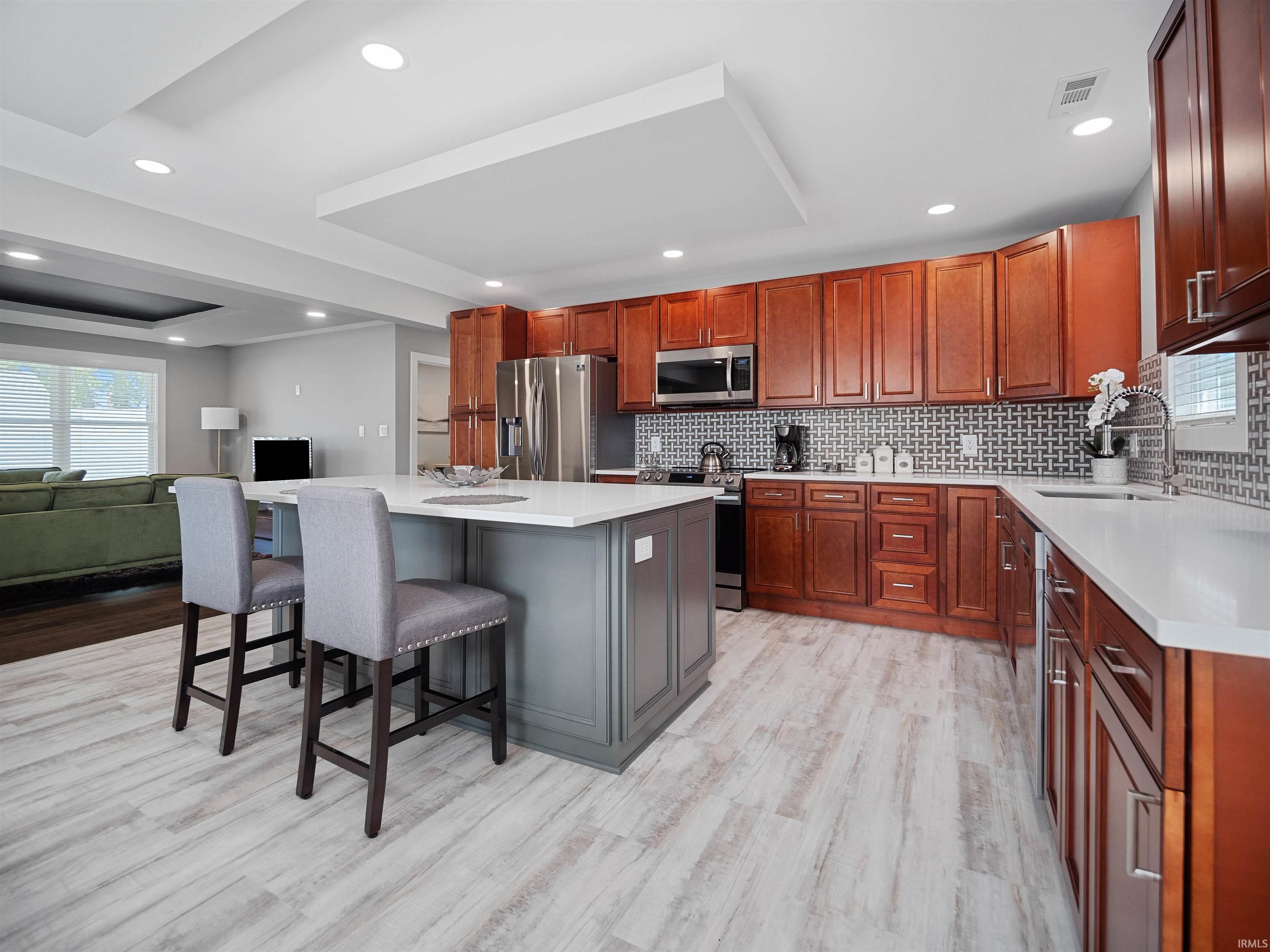 520 Lavina, Apt 201