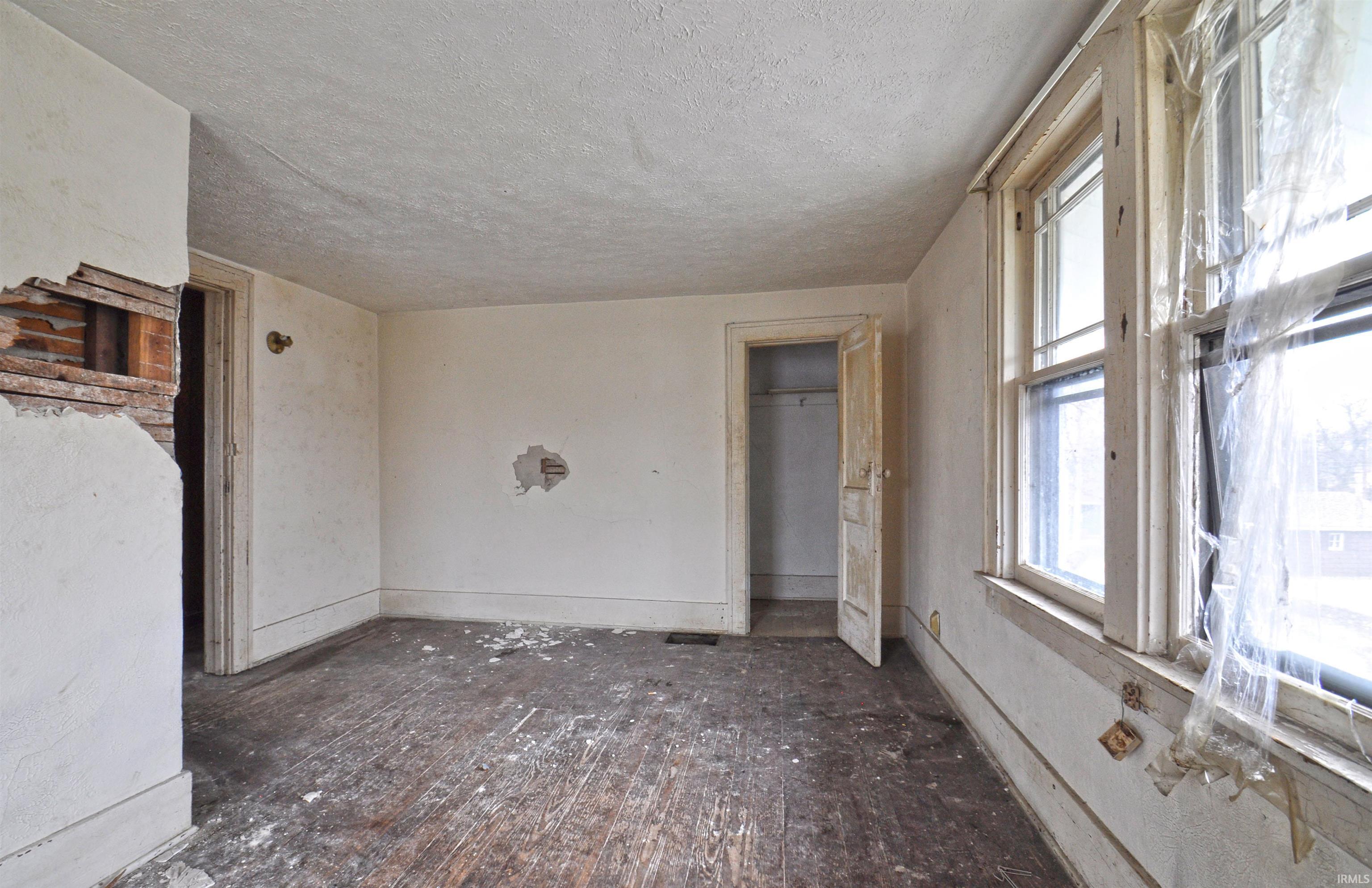 211 Columbia