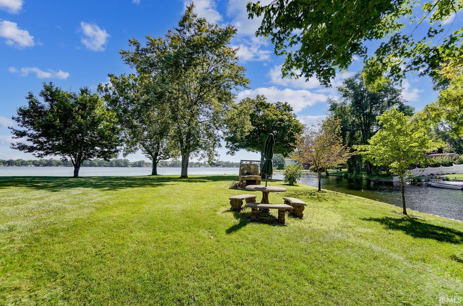 4805 S. 895 E. Pretty Lake