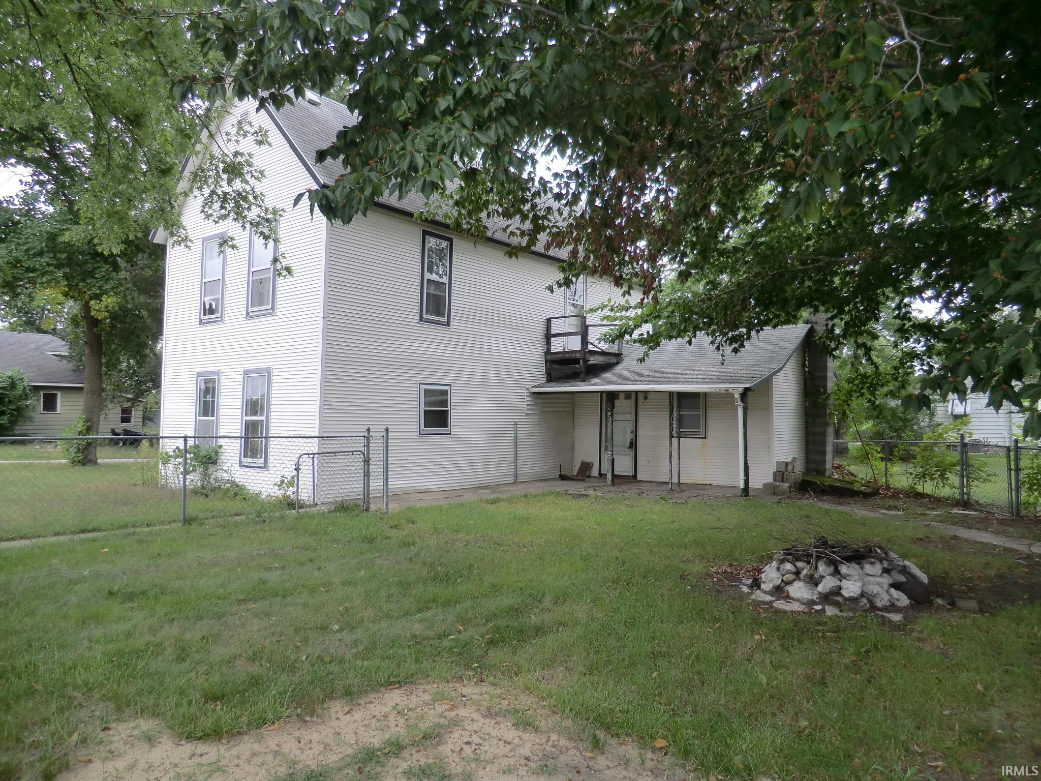 402 Lincoln