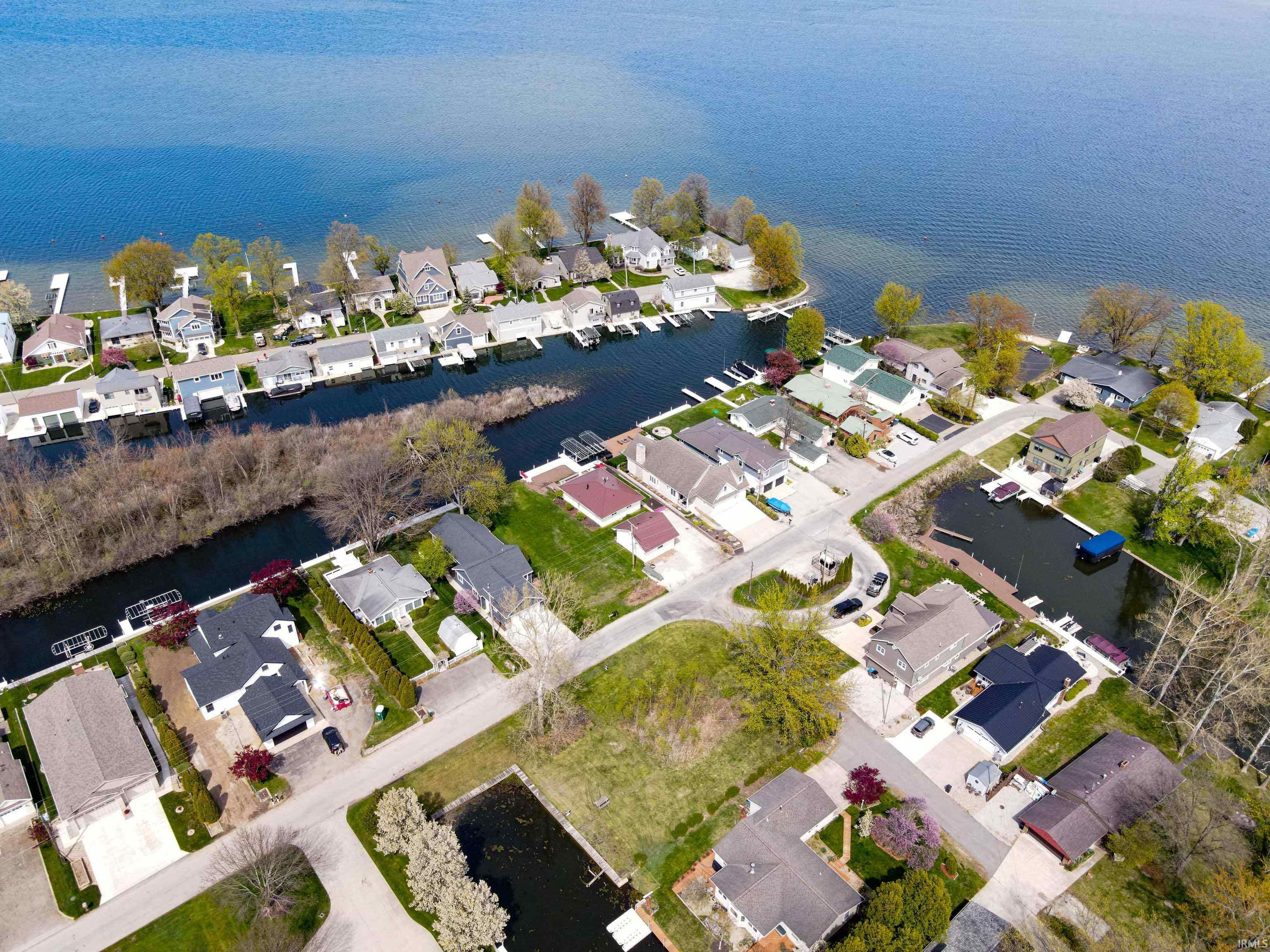 10383 North Channel