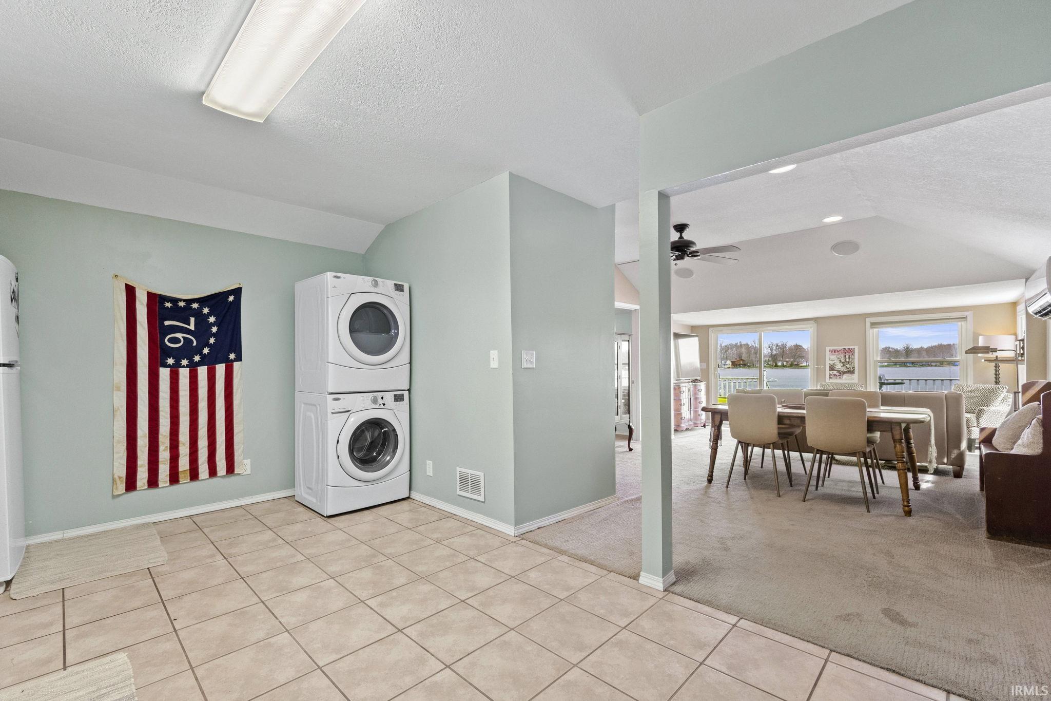 3370 Skinner Lake W