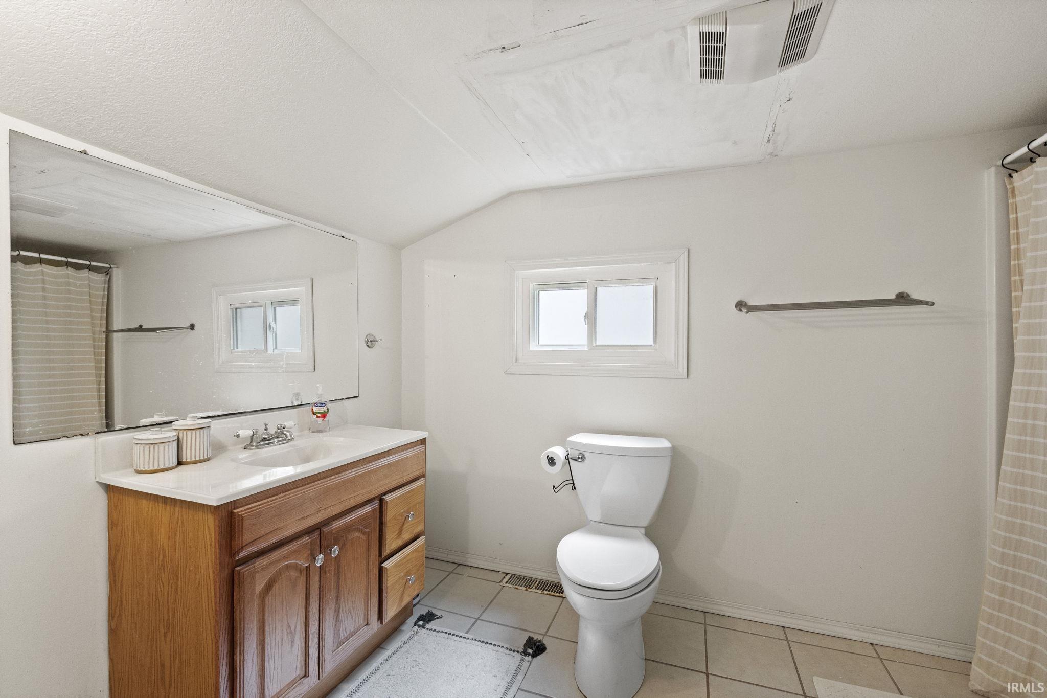 3370 Skinner Lake W