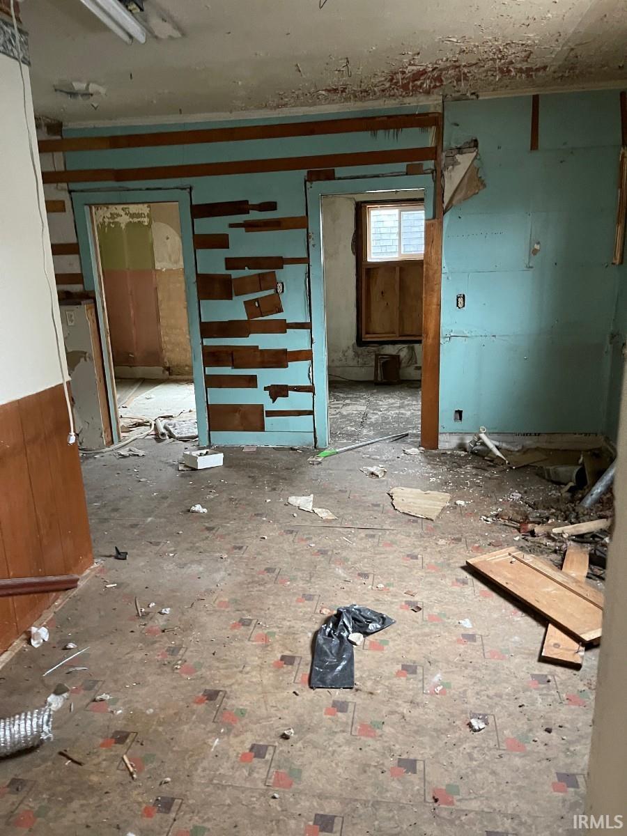 611 Spring
