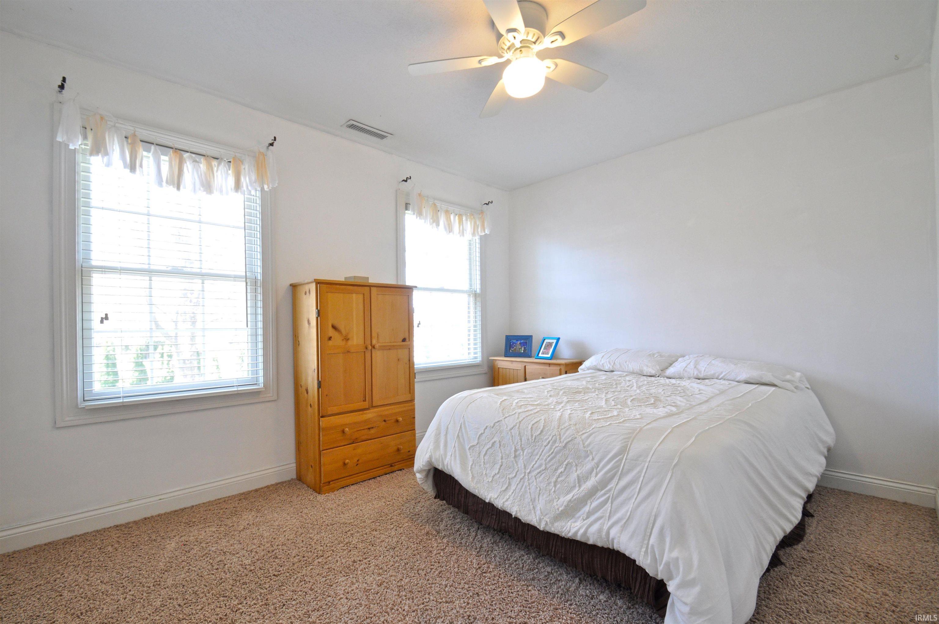 22470 Walnut