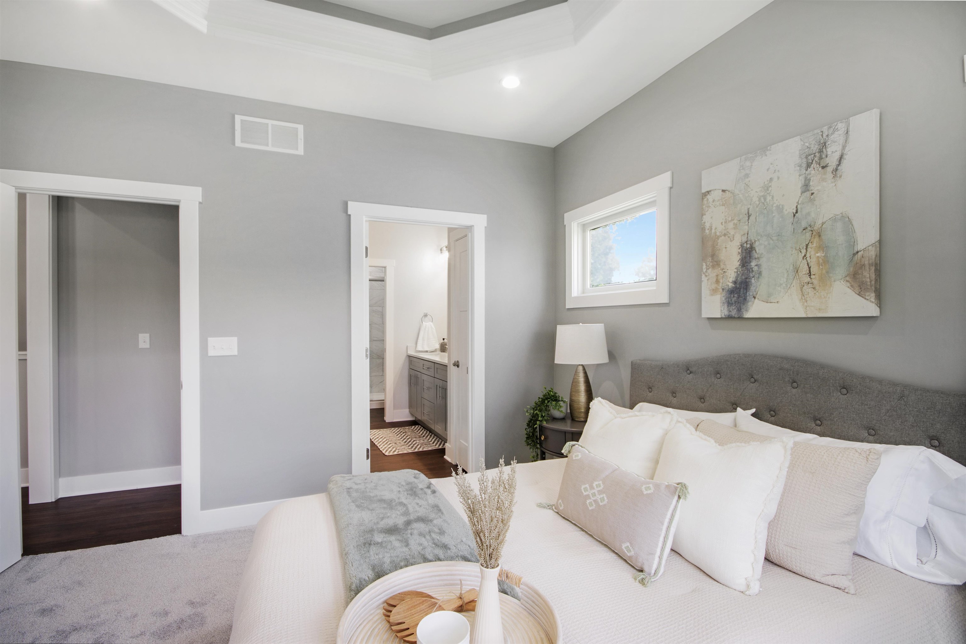 1618 Stoneham