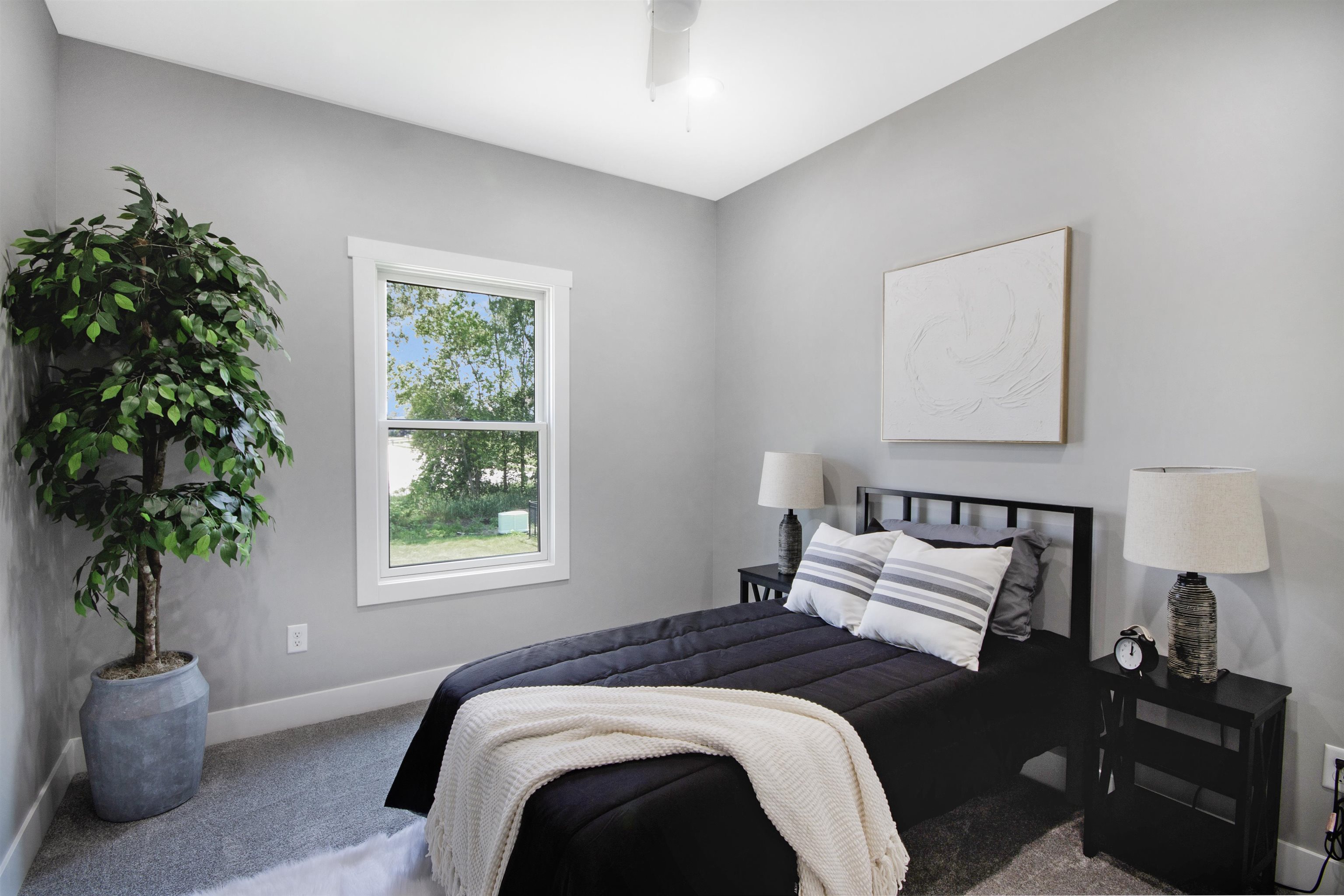 1618 Stoneham