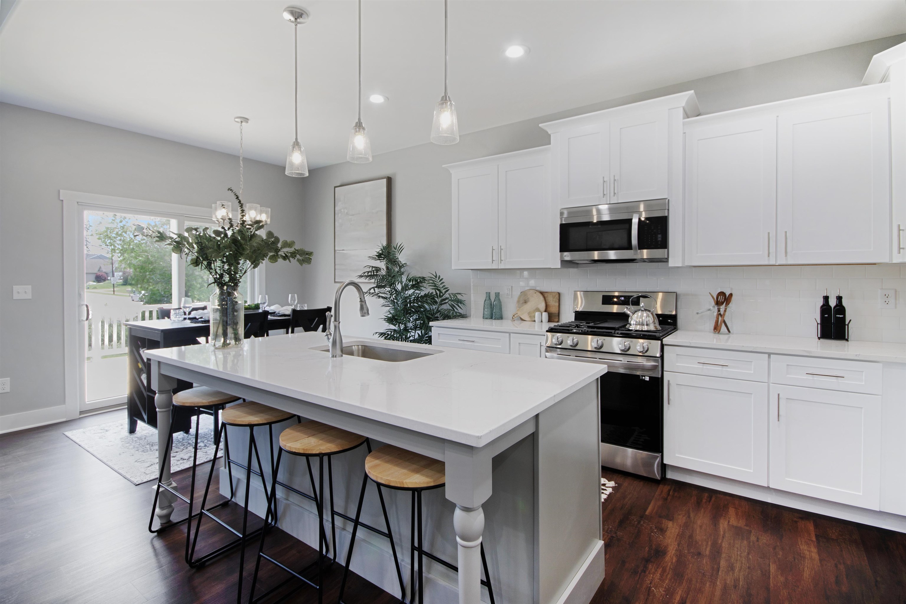 1618 Stoneham